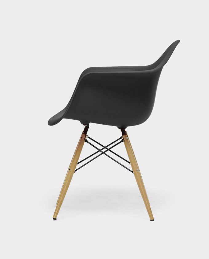 product classic chair 2 from The Plus Addons for Elementor