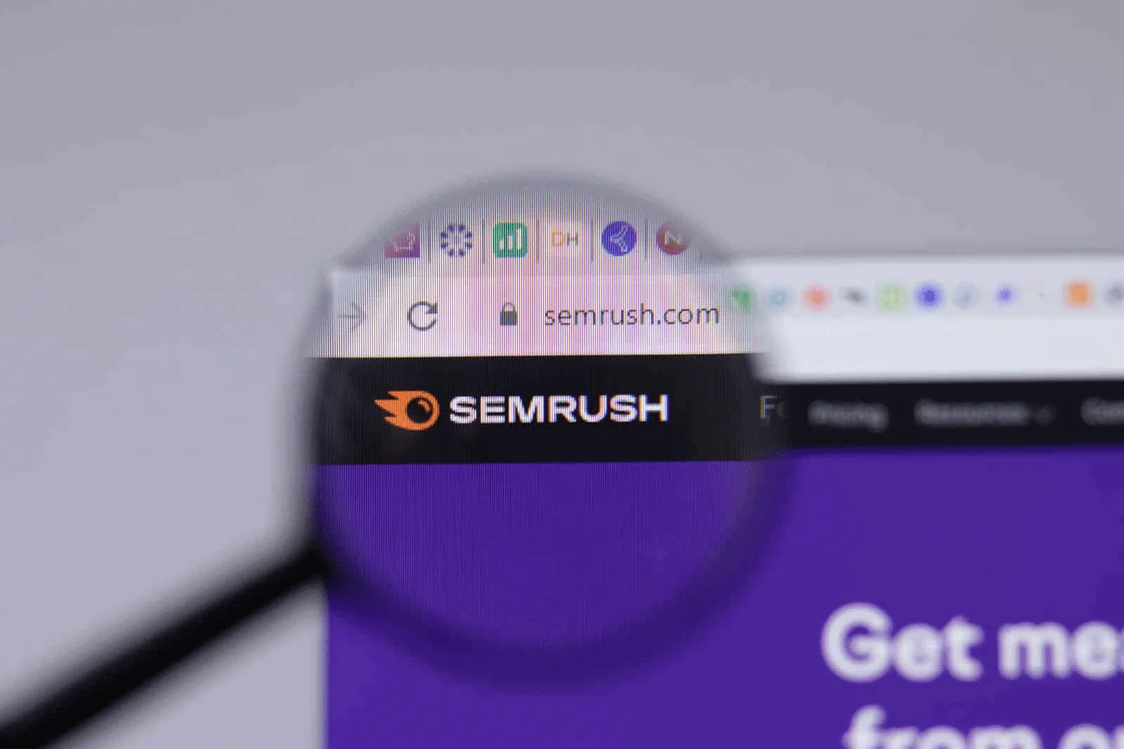 Web Crawlers List: 10 Most Popular Bots & Spiders Semrushbot